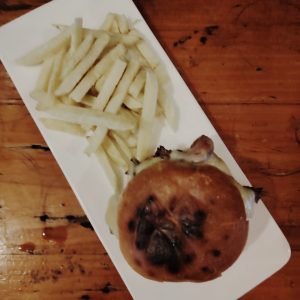 Pollo Grill + Papas + Bebida