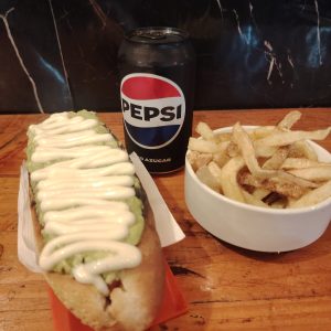 Completo Italiano + Papas Fritas + Bebida